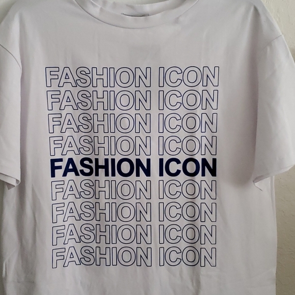 Fashion Nova Tee NWT! - Picture 1 of 9